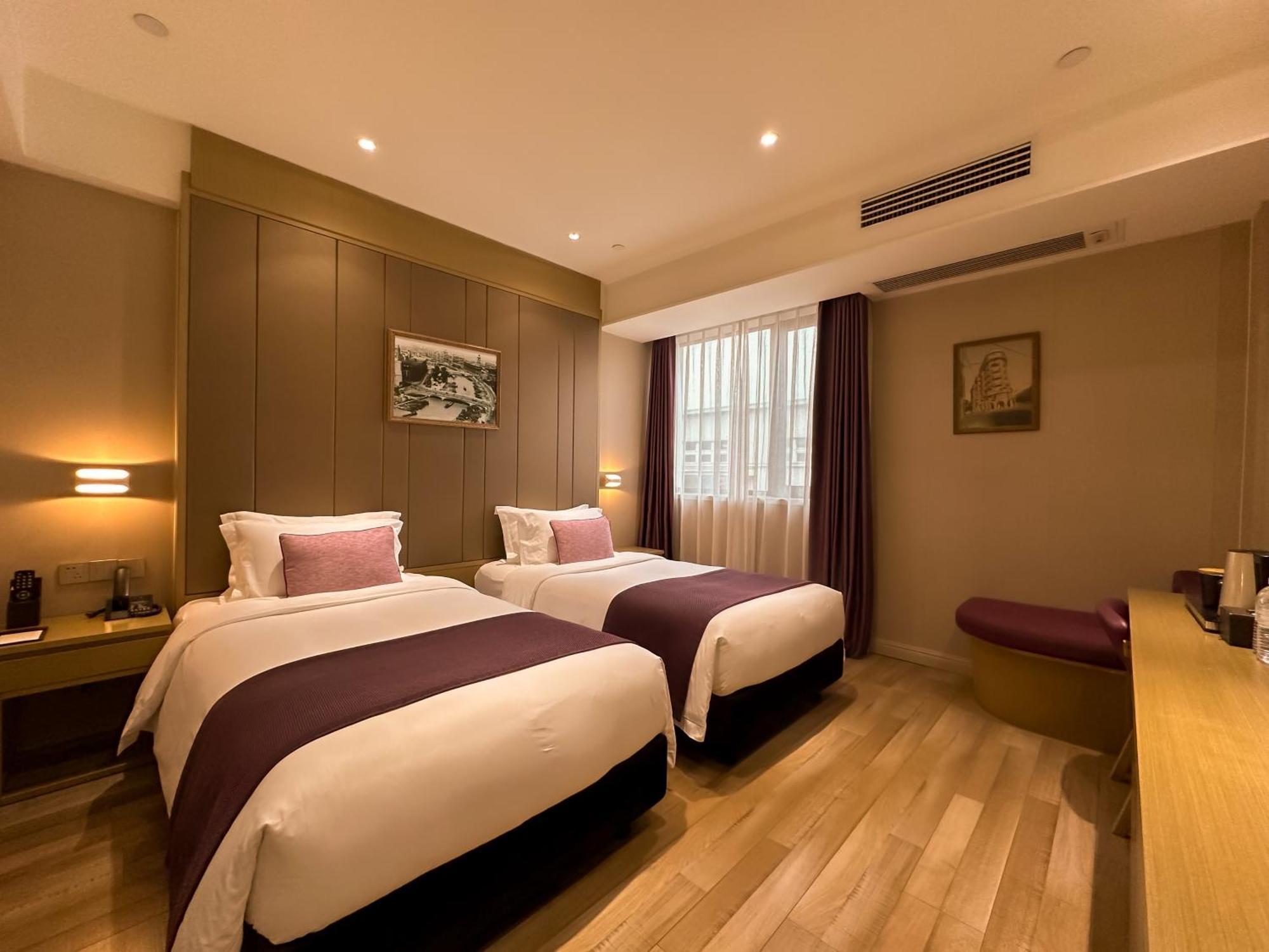 Shanghai-Deco Hotel-Free Shuttle Bus To Pudong Airport And Disneyland Exteriör bild